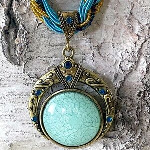 Stone Pendant Multilayer Beads Necklace